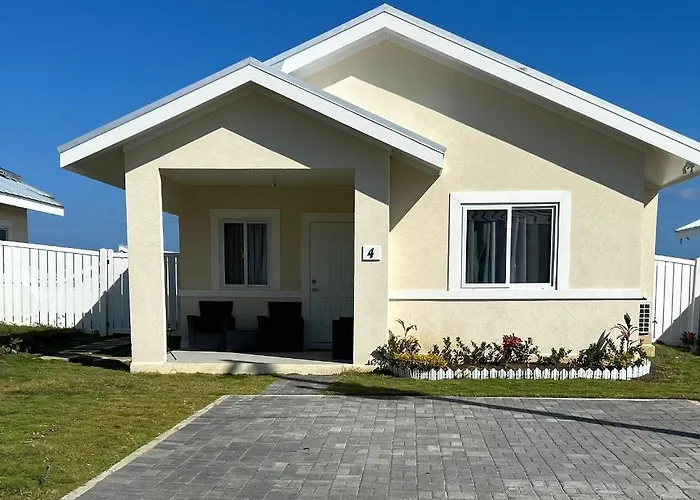 Lucea Beach hotels
