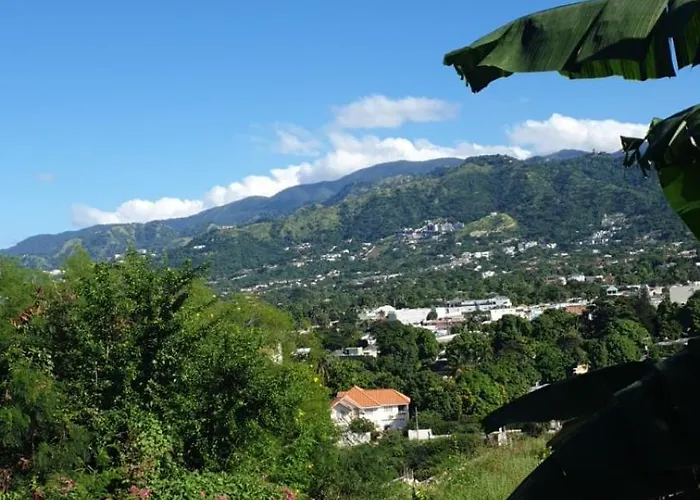 Ocho Rios 4 Star Hotels near 