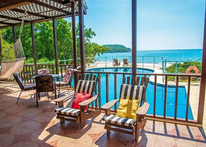 Treasure Beach Villas with private pool