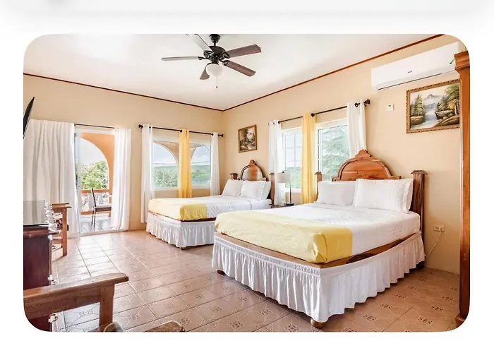 Treasure Beach Lodge