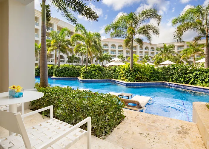 Best Montego Bay Hotels For Families with parking