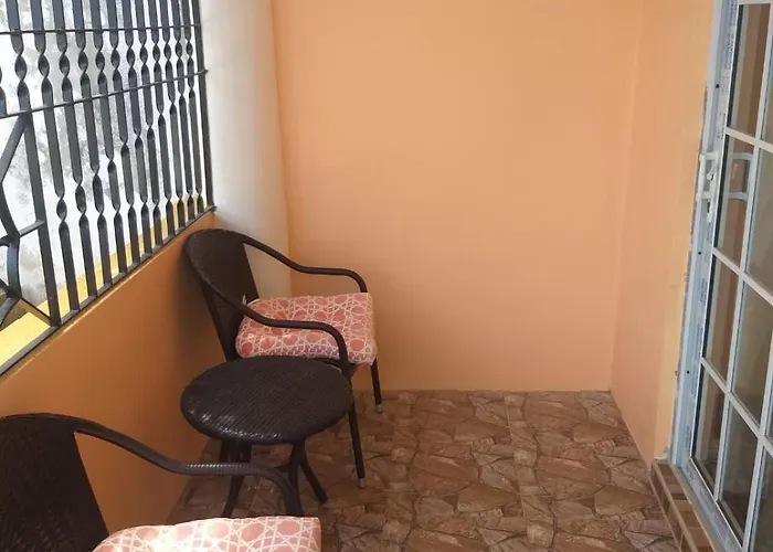 Ocho Rios Pet friendly City Center Hotels