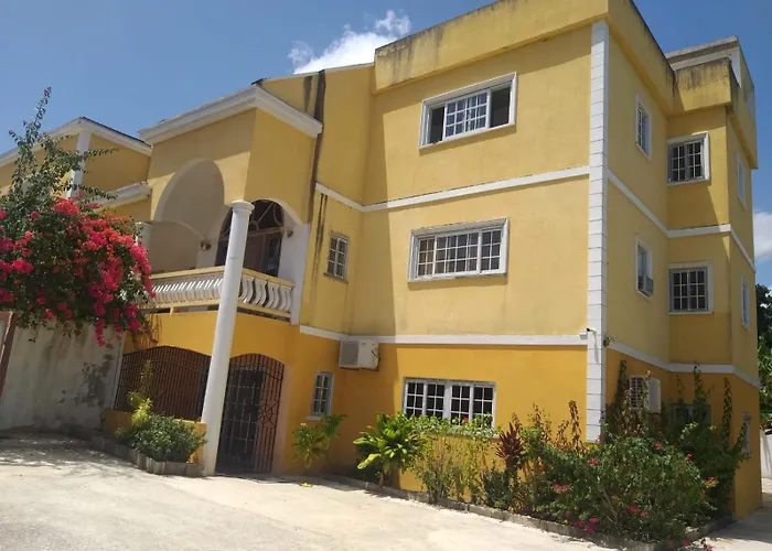 Ocho Rios Guest Houses near 