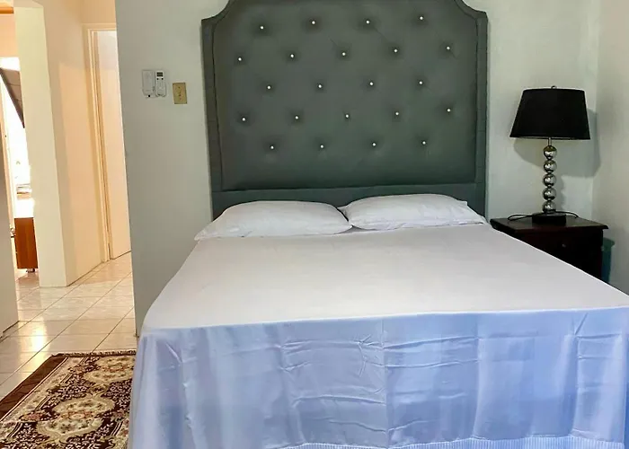 Holiday homes in Port Antonio