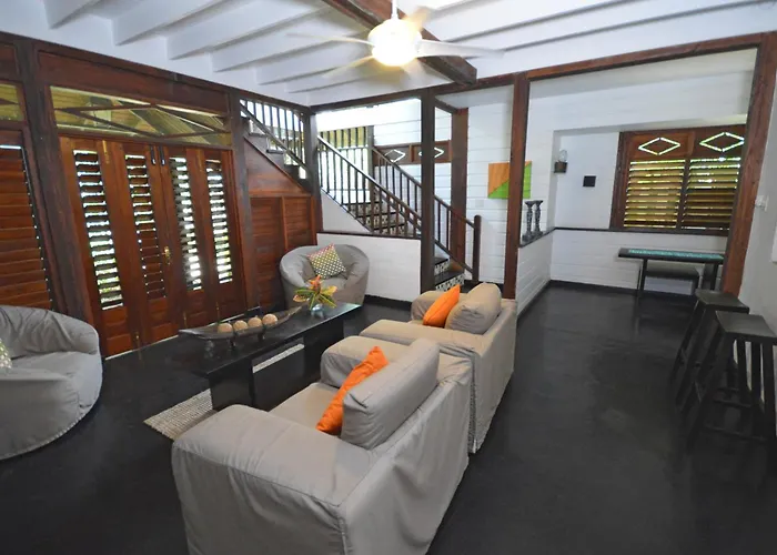 Holiday homes in Negril